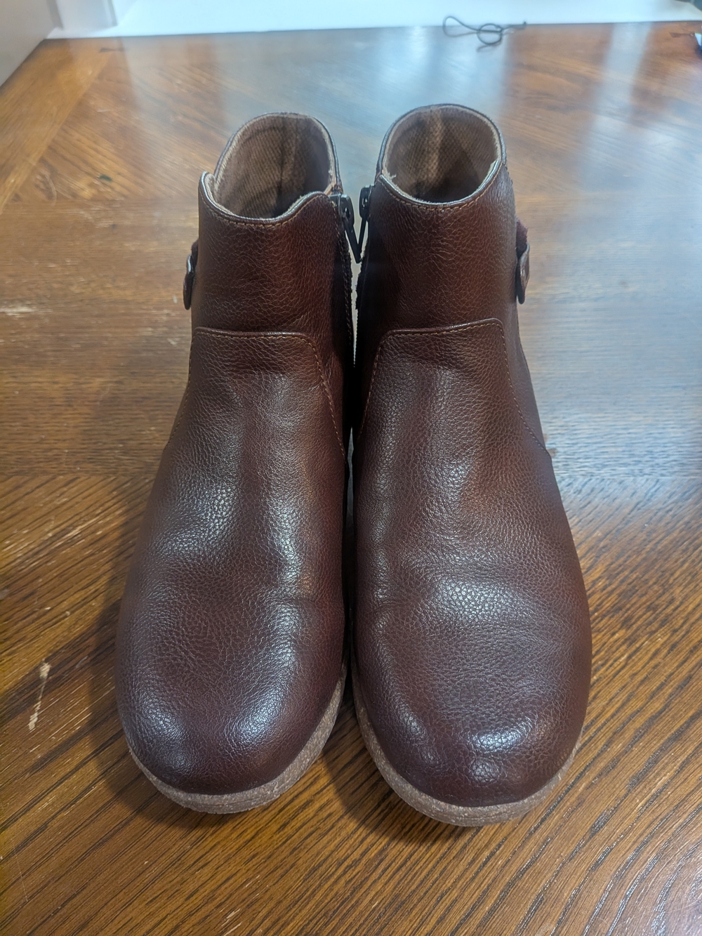 Born Women's Dark Brown Leather Ankle Booties